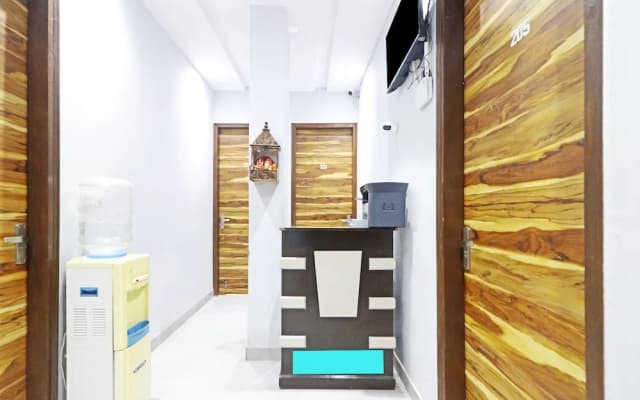 Twamev Rajouri garden by The Arrow - photo 2