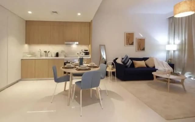 Luxury StayCation - Beachfront Apartment With Fantastic Palm Views - photo 4