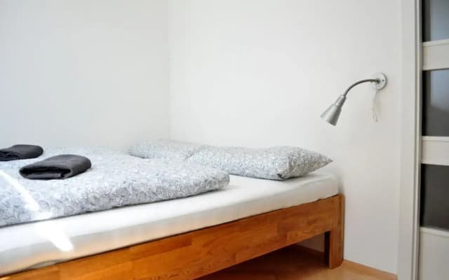 Central-Modern-Apartment - photo 5