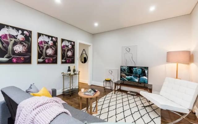 2 Bedroom Apt In Bondi Junction With Parking - photo 4