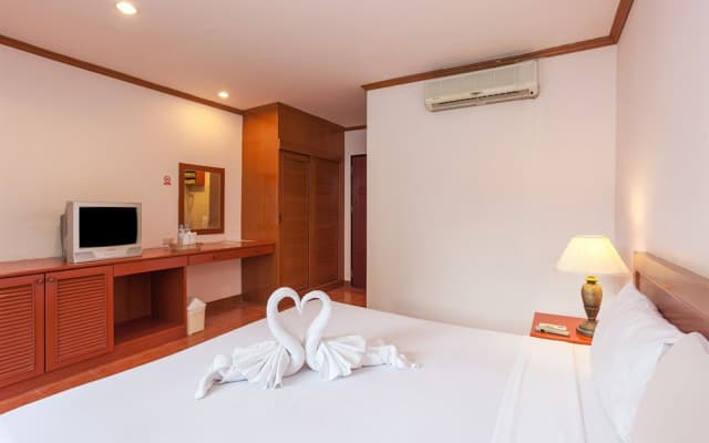 Inn Patong Beach Hotel, Phuket - photo 5