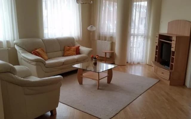 InnerCity Apartments - photo 4
