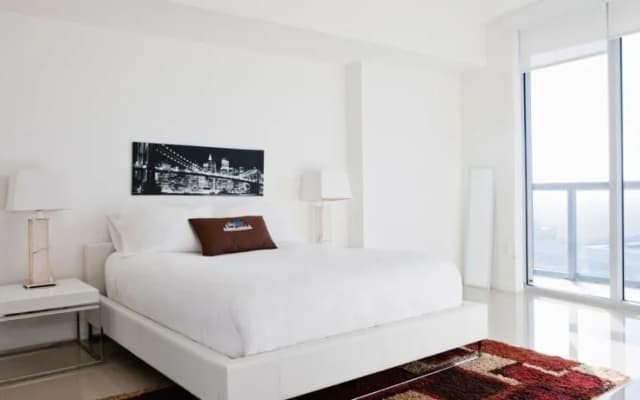 Sky City at Icon Brickell - photo 4