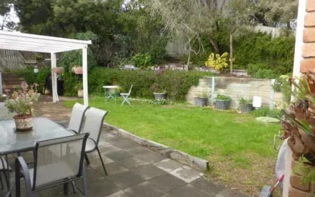 Rye Coastal Getaway - photo 4