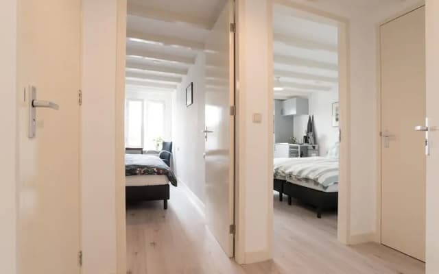 Central Hotspot Apartment - photo 2
