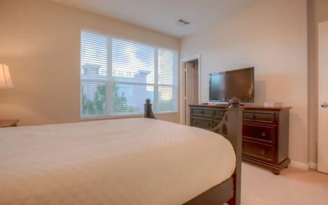 Luxury Retreat - photo 4