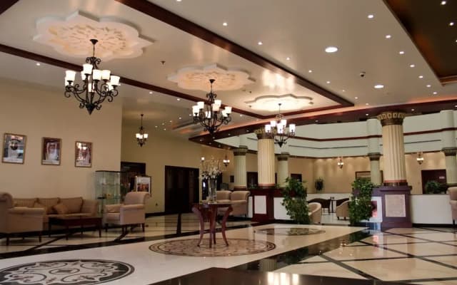 Golden Tulip Khatt Springs Resort & Spa - photo 2