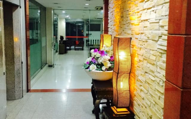 Mall Suites Hotel - photo 2
