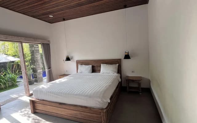 Pis Bolong Canggu - photo 3