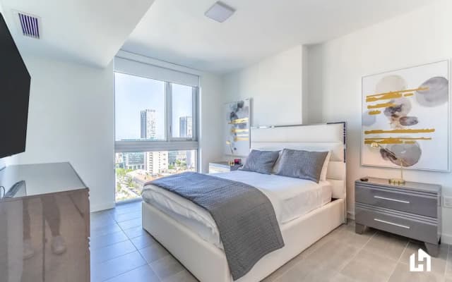 Downtown Miami Condos by Lua Host - photo 4