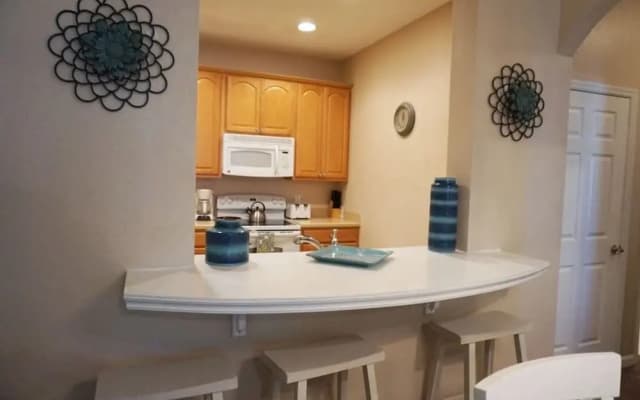 I-drive Cozy 3bd 5 min Universal - photo 2