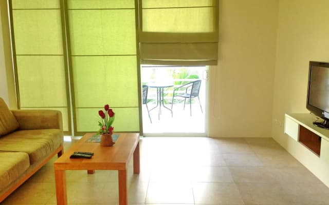Karon Hill Residence - photo 3