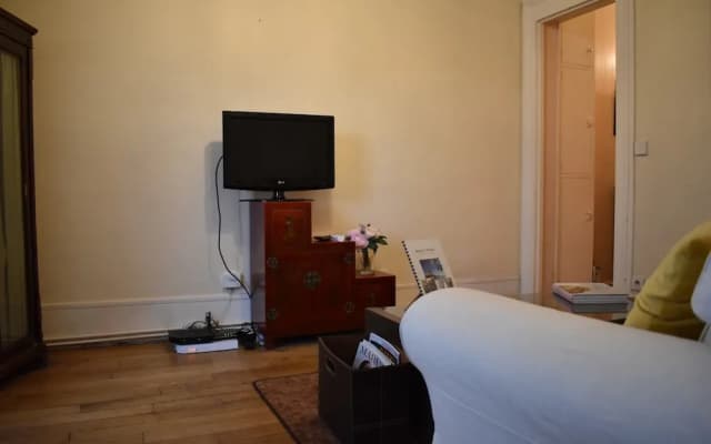 1 Bedroom Apartment In 16Th Arrondissement - photo 3