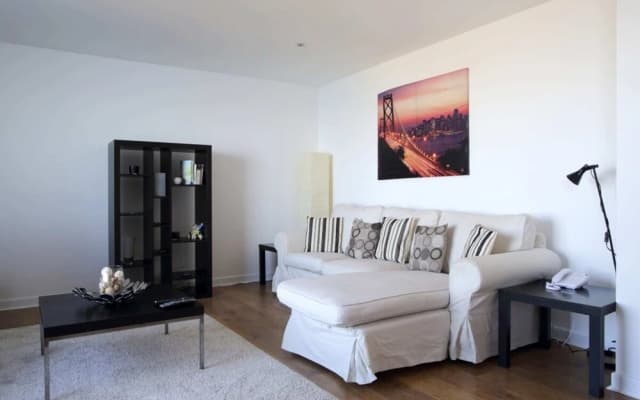 Modern Apartment in Leith With Sea Views - photo 4