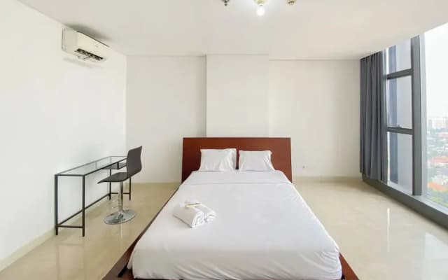 Cozy And Simply Look 1Br Lavenue Pancoran Apartment - photo 4