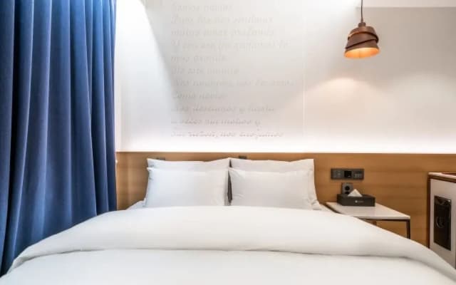 Jongno Hotel Laboum - photo 5