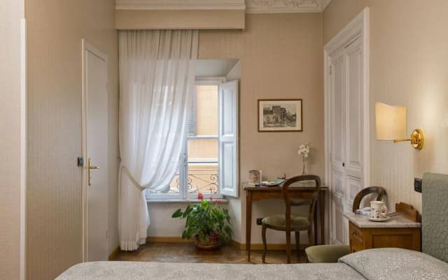 Hotel Suisse - photo 2