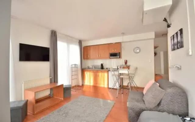 Garay Panorama Apartment - photo 4