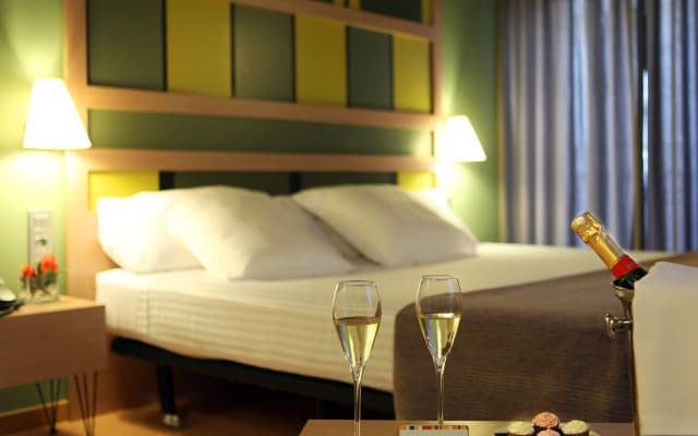 Ciutat de Barcelona Hotel - photo 4
