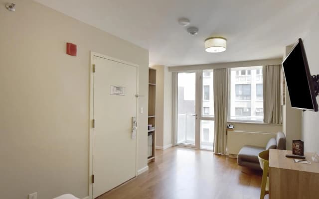 Hotel 32 32 - photo 3