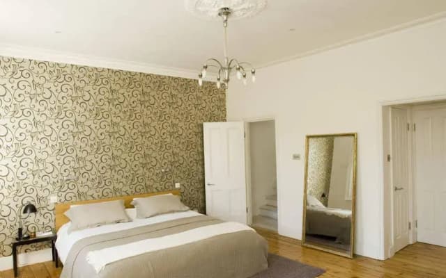 Veeve - Fulham Apartments - photo 4