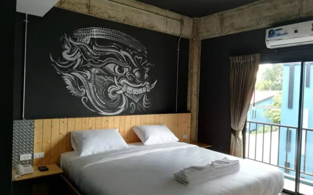 Nine Blue Residence - photo 2