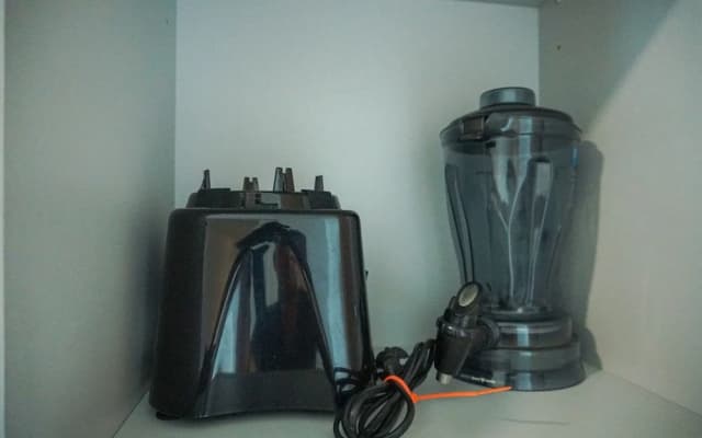 Spacious 2BR Apartment at Wang Residence - photo 3