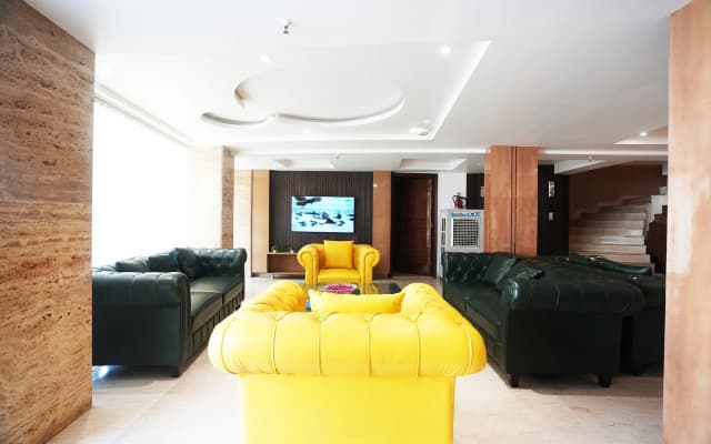 Hotel Aman Imperial - photo 4