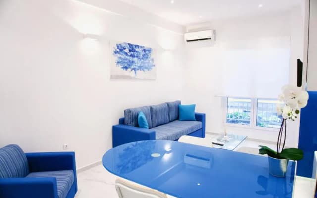 Amazing Modern Central Apt in Athens - photo 4
