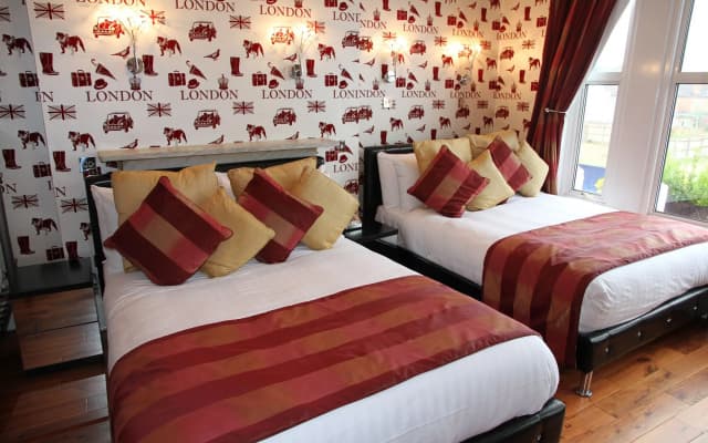 Crompton Guest House - photo 5
