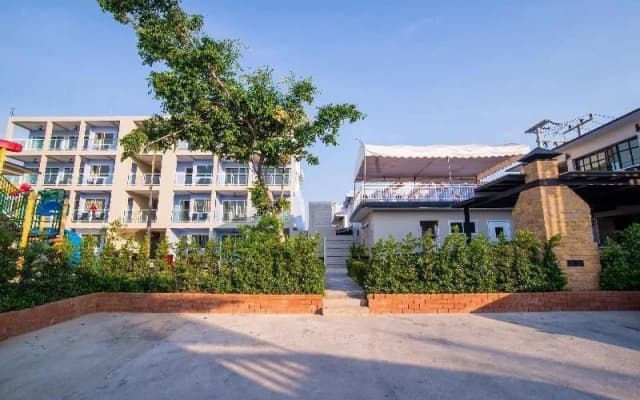 Surf & Sand Resort - photo 5