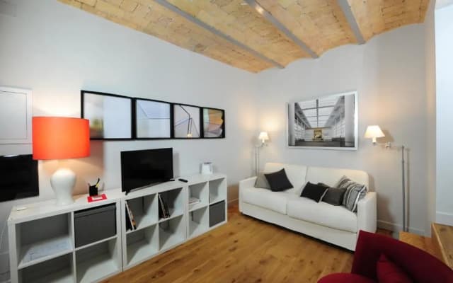 Fotofever Apt, two bedrooms with air conditioned in elegant shopping area, close to Vatican City - photo 2