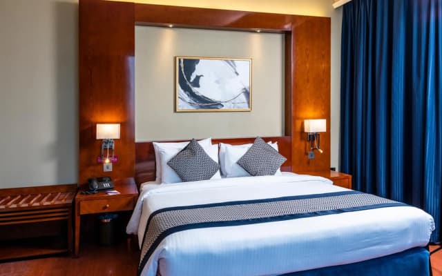 Retaj Al Rayyan Hotel - photo 2