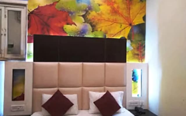 Hotel Golden Wings - photo 3