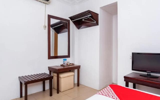 OYO 90742 I-home Hotel - photo 4