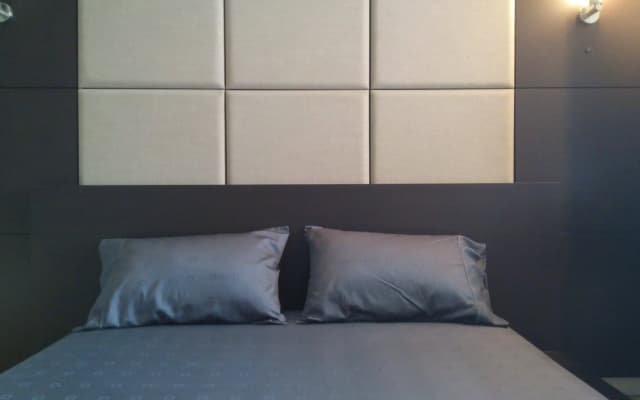 Baan Sathorn Riverfront - photo 2
