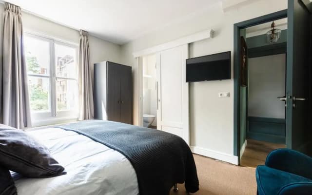 Canal Wow Suites Amsterdam - photo 3