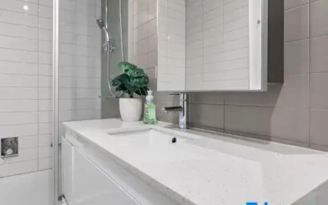 Southern Cross Modern 1BR Steps from Everything MEL CBD - photo 2