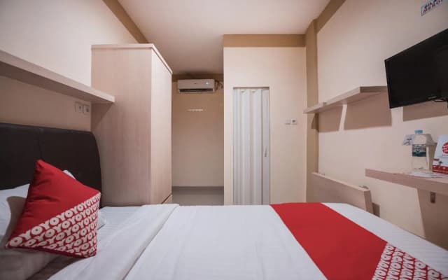 Balcon Biru By OYO Rooms - photo 3