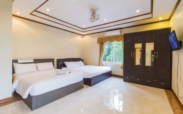 Angel Green Pool Villa Pattaya - photo 3