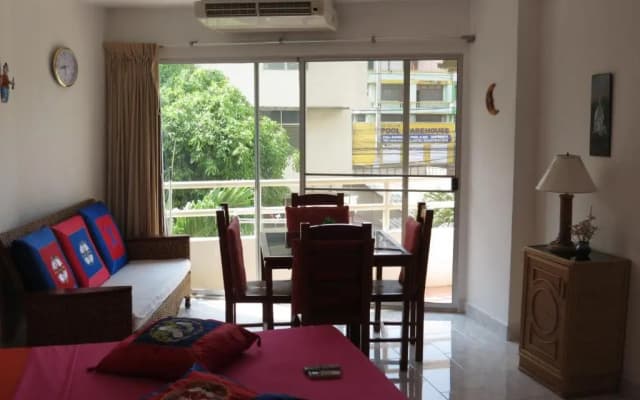 View Talay 1B Apartments - photo 3