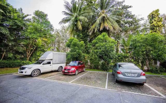 "beachfront 3br Luxe, Jacuzzi Pool On Naithon Beach" - photo 5