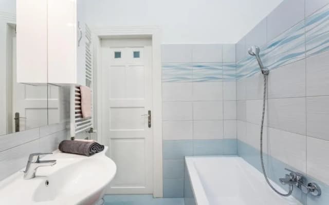 BpR Turquoise Simplicity Apartment - photo 4