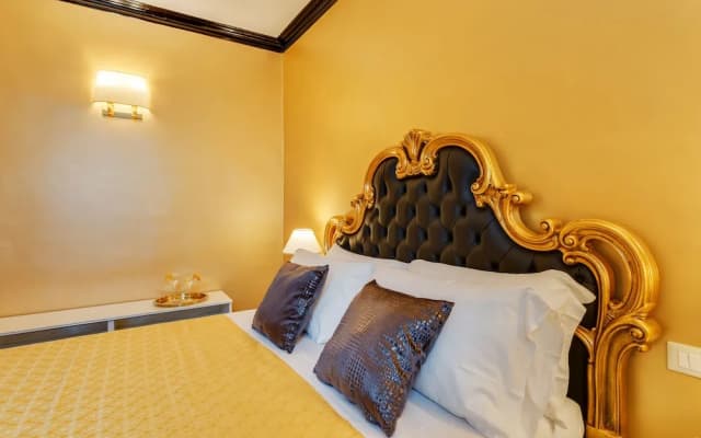 Trevi Fountain Luxury Home - photo 4