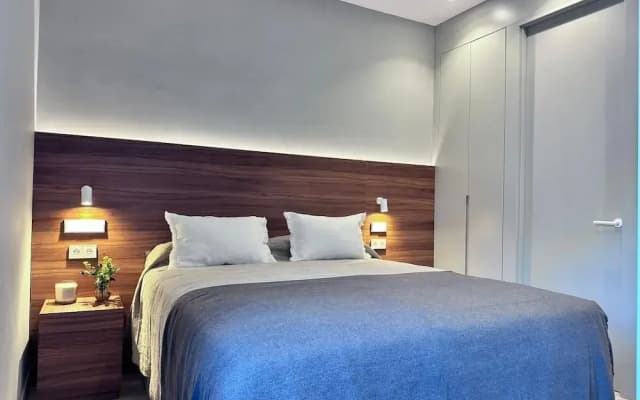 Edmond Vibes Almagro Suites - photo 4