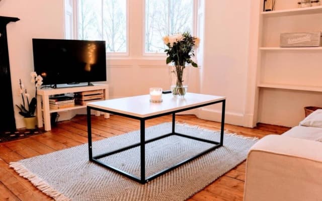 1 Bedroom Apartment Near Arthurs Seat - photo 5