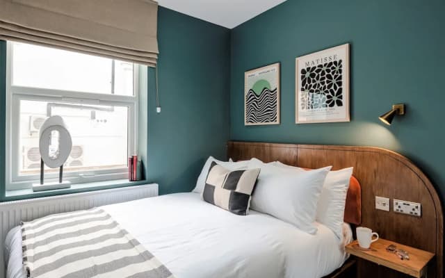 Your Apartment Shepherd's Bush - photo 3