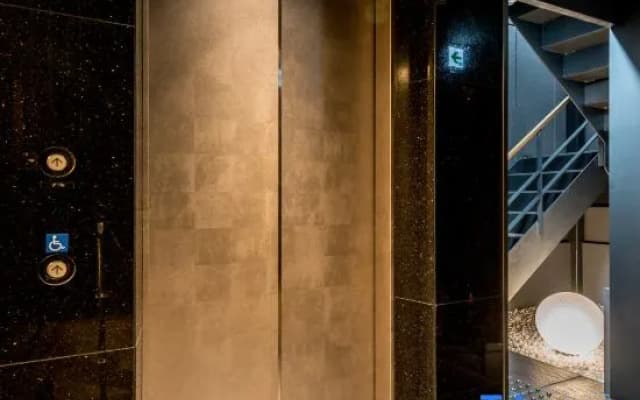 Tanimachikun Hotel Crush On - photo 5