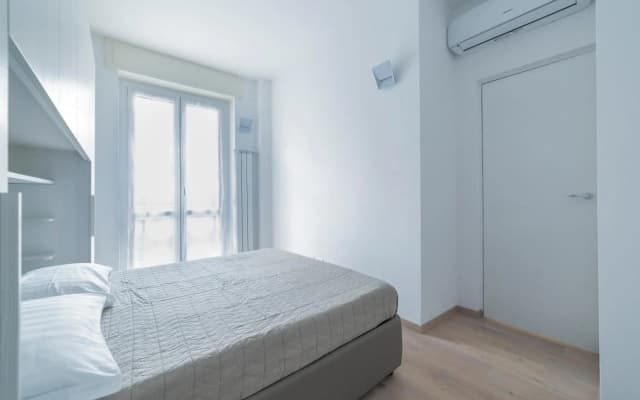 Milano Cosy APT with Balcony! - photo 2
