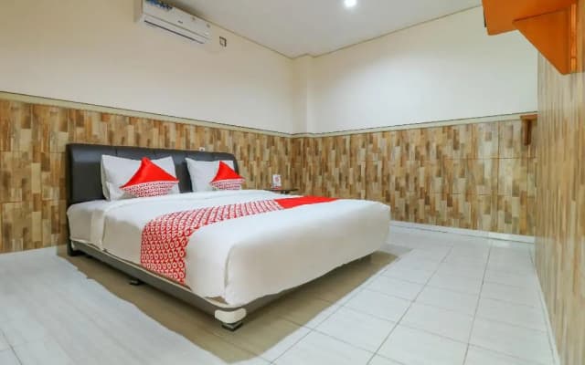 OYO 2580 Hotel Puri Royan - photo 4